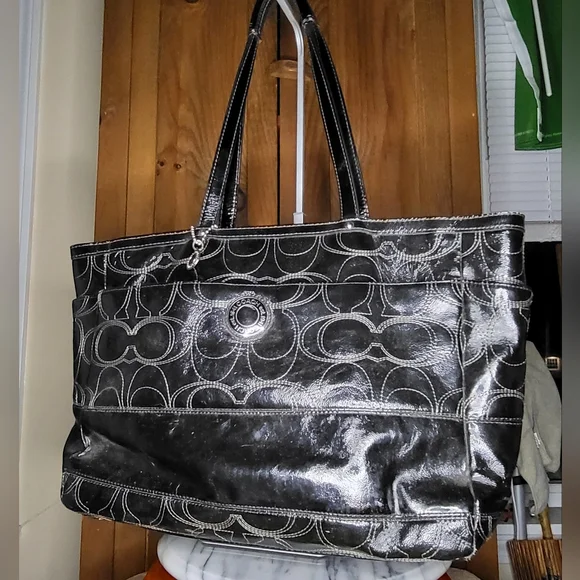 Coach XL Tote Bag - Picture 1 of 16